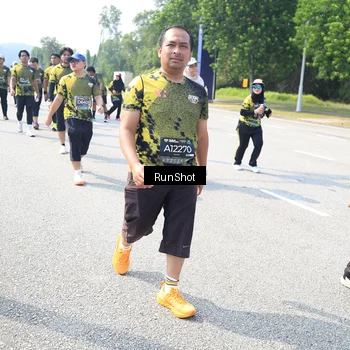 Runner Photo 6943466