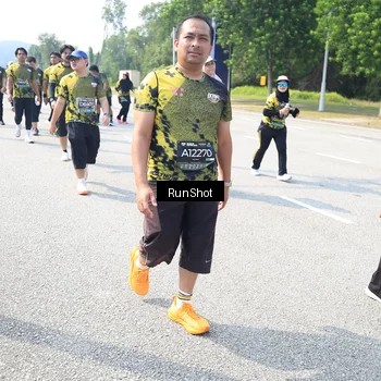 Runner Photo 6943467
