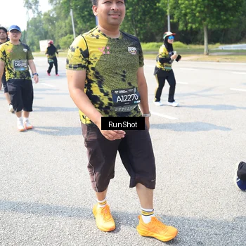 Runner Photo 6943474