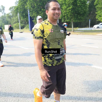 Runner Photo 6943476