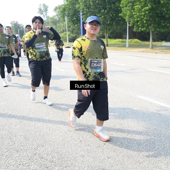 Runner Photo 6943499