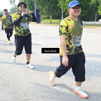 Runner Photo 6943514
