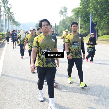 Runner Photo 6943539