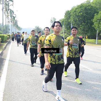 Runner Photo 6943552
