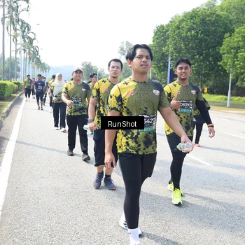 Runner Photo 6943557