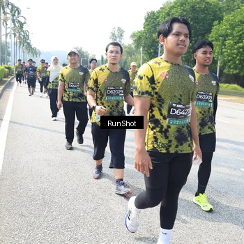 Runner Photo 6943561