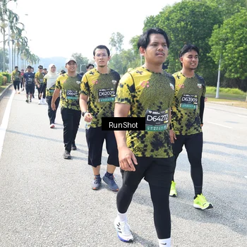 Runner Photo 6943562