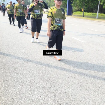Runner Photo 6943567