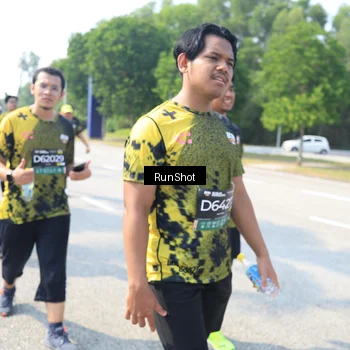 Runner Photo 6943578