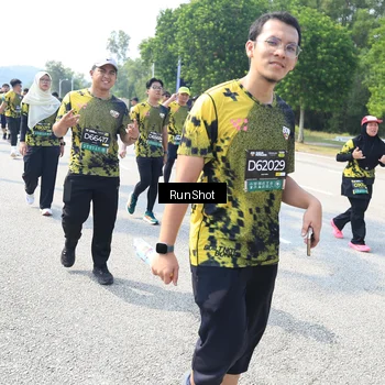 Runner Photo 6943586