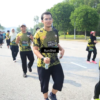 Runner Photo 6943592
