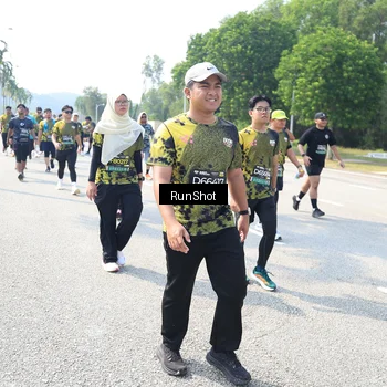Runner Photo 6943601