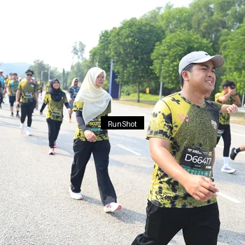 Runner Photo 6943608