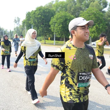 Runner Photo 6943612