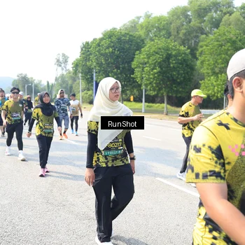Runner Photo 6943614