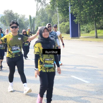 Runner Photo 6943623