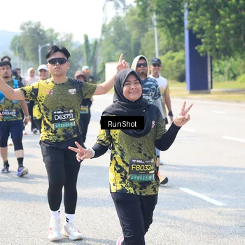 Runner Photo 6943627