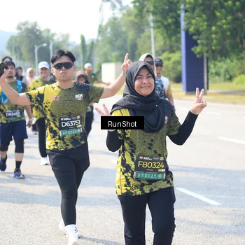 Runner Photo 6943628