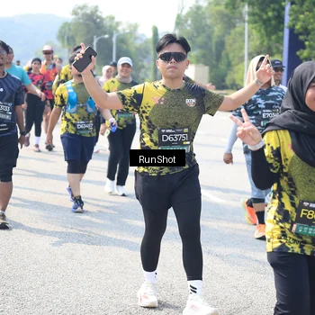Runner Photo 6943632