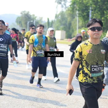 Runner Photo 6943648