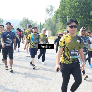 Runner Photo 6943651