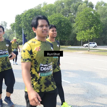 Runner Photo 6943652