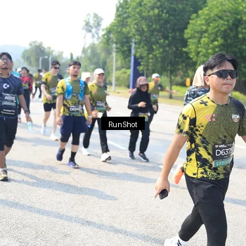 Runner Photo 6943654