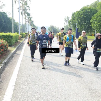 Runner Photo 6943674