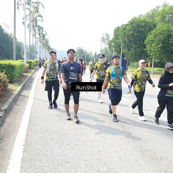 Runner Photo 6943678