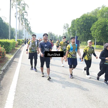 Runner Photo 6943680