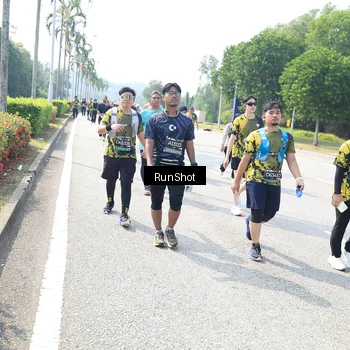 Runner Photo 6943693