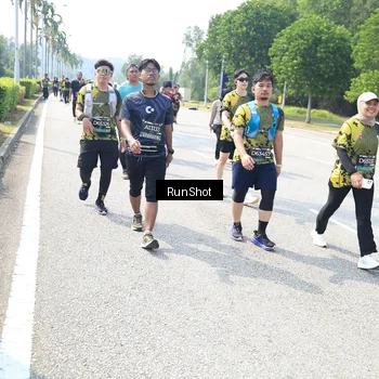 Runner Photo 6943698