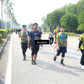 Runner Photo 6943700
