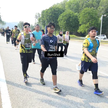 Runner Photo 6943717