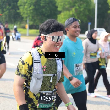 Runner Photo 6943728