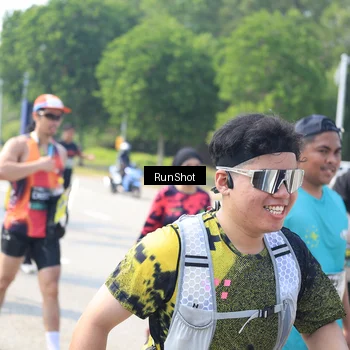 Runner Photo 6943729