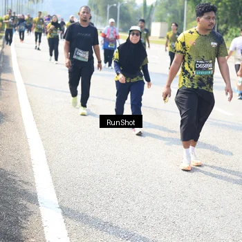Runner Photo 6943739