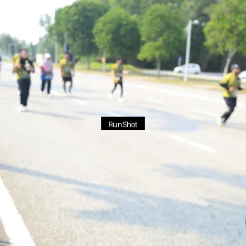 Runner Photo 6943788
