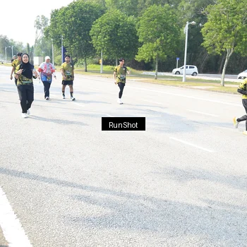 Runner Photo 6943791