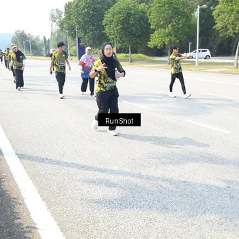 Runner Photo 6943812