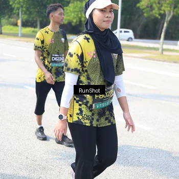 Runner Photo 6943857