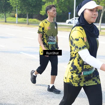 Runner Photo 6943859
