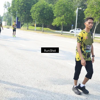 Runner Photo 6943862