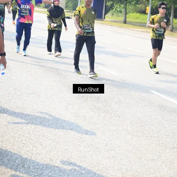 Runner Photo 6943883