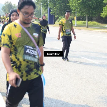 Runner Photo 6943892