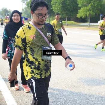Runner Photo 6943895