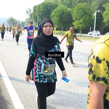 Runner Photo 6943902
