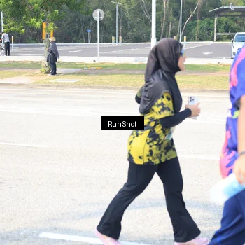 Runner Photo 6943938