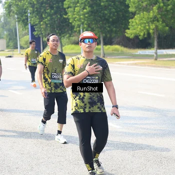 Runner Photo 6943944
