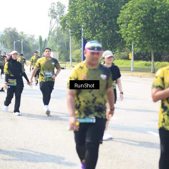 Runner Photo 6943961